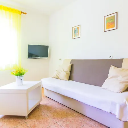 With A Garden Lägenhet *