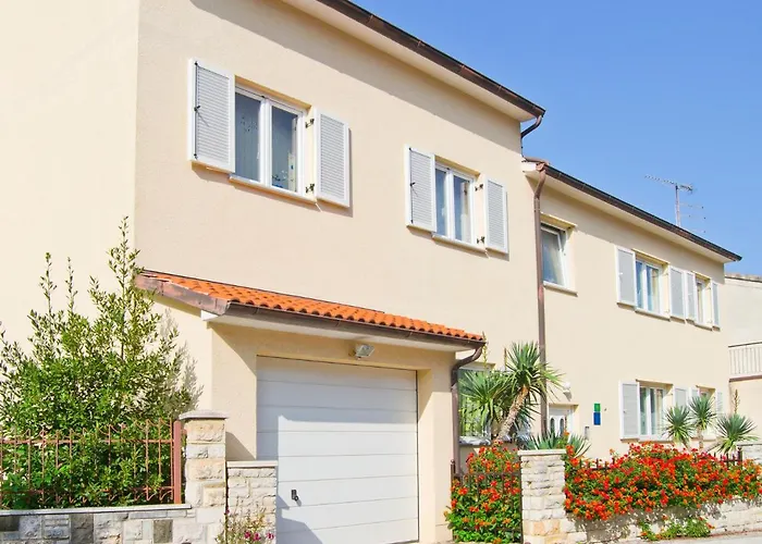 Lejlighed With A Garden Pula